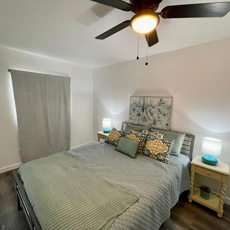 1102 French St Appartement Santa Ana Buitenkant foto